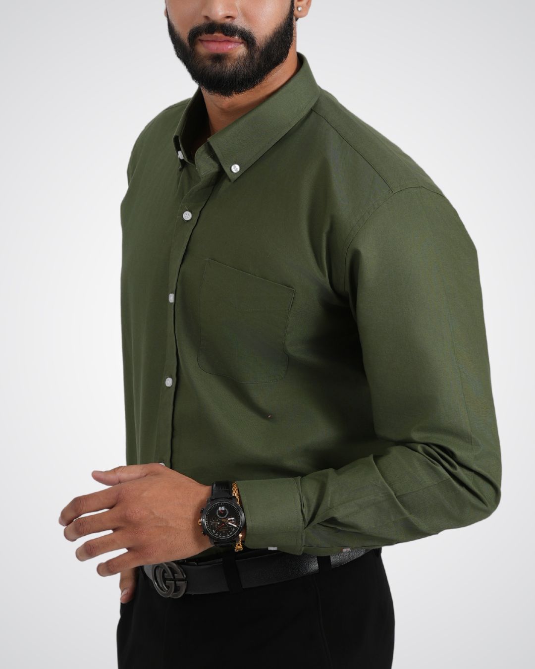 Men’s Olive Green Shirt – Great for Weekend Outings or Smart Casuals